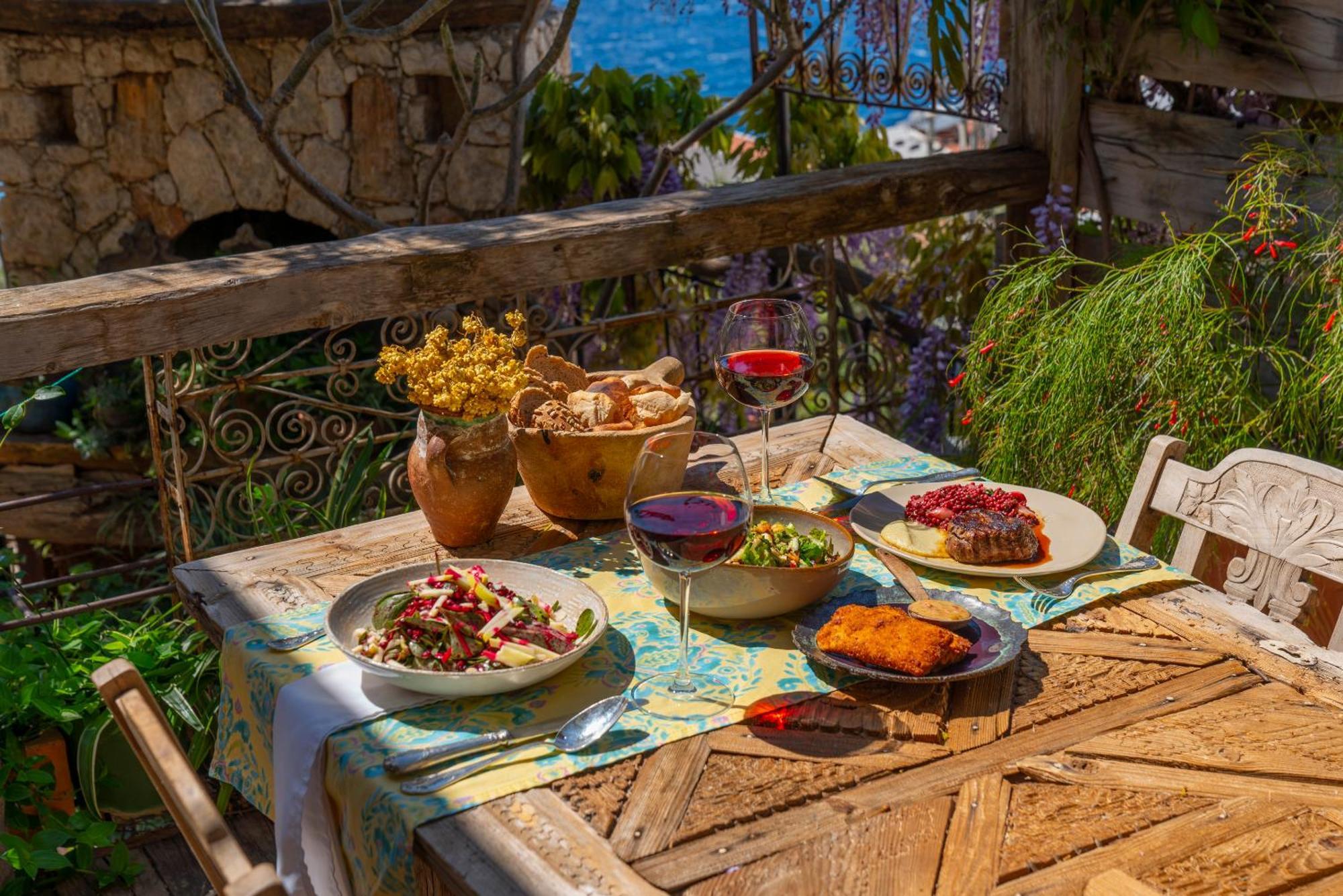 Fidanka Hotel Kalkan Exterior foto
